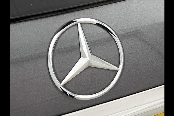 Mercedes-Benz C-Klasse Estate 200 Premium Plus Pack | Panoramadak | 5 spaaks lichtmetalen velgen | Navigatie | Parking support | Inclusief 24 maanden MB Certified garantie voor Europa.