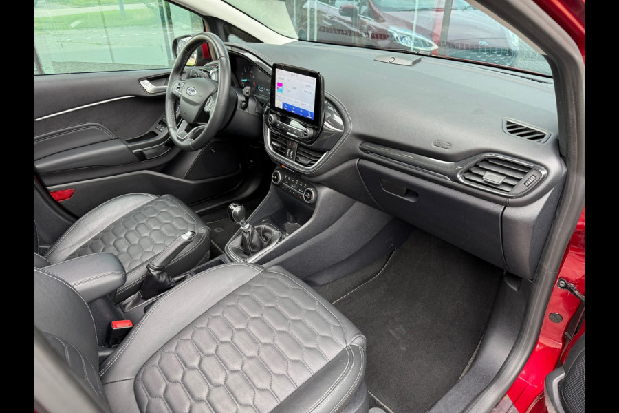 Ford Fiesta 1.0 EcoBoost 125pk Vignale - Schuif/panorama - Leder - Navi - Org.NL
