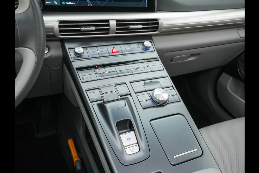 Hyundai NEXO FCEV Plus Pack [ HYDROGENIUM ] (INCL-BTW) Aut. *PANO | LUXURY-LEATHER | NAVI-FULLMAP | ADAPTIVE-CRUISE |  FULL-LED | KEYLESS | DAB |  KRELL-AUDIO | DIGI-WIDESCREEN-COCKPIT | SURROUND-VIEW | SHIFT-PADDLES | COMFORT-SEATS |.