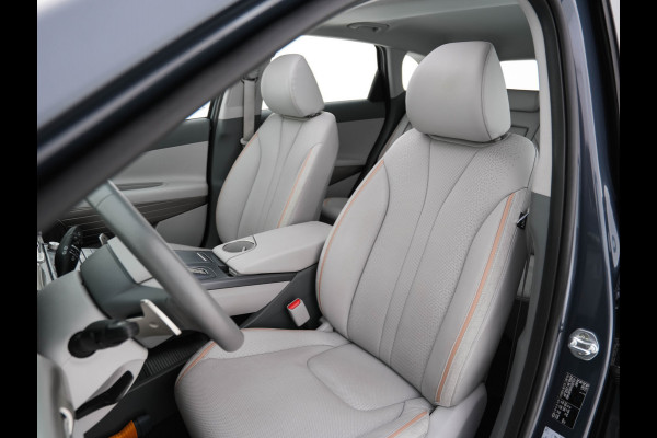 Hyundai NEXO FCEV Plus Pack [ HYDROGENIUM ] (INCL-BTW) Aut. *PANO | LUXURY-LEATHER | NAVI-FULLMAP | ADAPTIVE-CRUISE |  FULL-LED | KEYLESS | DAB |  KRELL-AUDIO | DIGI-WIDESCREEN-COCKPIT | SURROUND-VIEW | SHIFT-PADDLES | COMFORT-SEATS |.