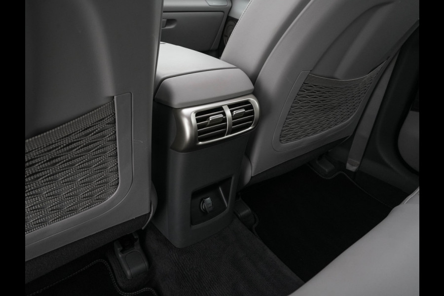 Hyundai NEXO FCEV Plus Pack [ HYDROGENIUM ] (INCL-BTW) Aut. *PANO | LUXURY-LEATHER | NAVI-FULLMAP | ADAPTIVE-CRUISE |  FULL-LED | KEYLESS | DAB |  KRELL-AUDIO | DIGI-WIDESCREEN-COCKPIT | SURROUND-VIEW | SHIFT-PADDLES | COMFORT-SEATS |.