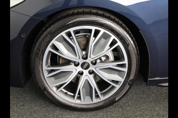 Audi A5 2.0 TFSI edition one S-edition, optiekpakket zwart, matrix-led koplampen, MMI bijrijdersscherm, omgevingscamara's, adaptive cruise control