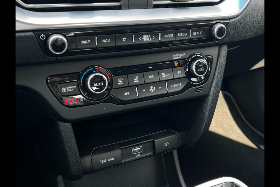 Kia e-Niro DynamicLine 64 kWh 1/2 LEDER | CAMERA | NL-AUTO