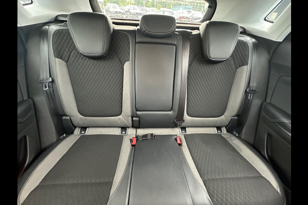 Opel Grandland X 1.2 Turbo Business Executive | ACHTERUITRIJCAMERA|AUT | AIRCO | NAP