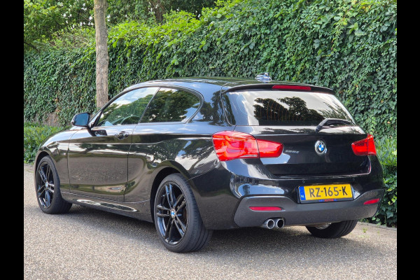 BMW 1-serie 120i High Executive M Pakket Coupe Apple CarPlay Harman & Kardon LED NAP NL