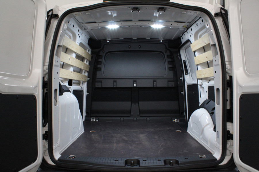 Volkswagen Caddy Cargo 2.0 TDI Comfort > BPM vrij/Trekhaak/cruise control/navi/Carplay...