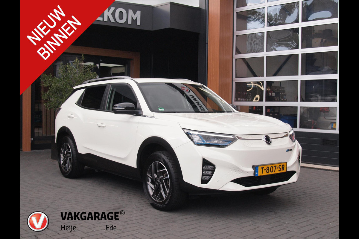 SsangYong Korando E-Motion Titanium 2WD | Trekhaak | Camera | Cruise Control | NL-Auto | Leer |
