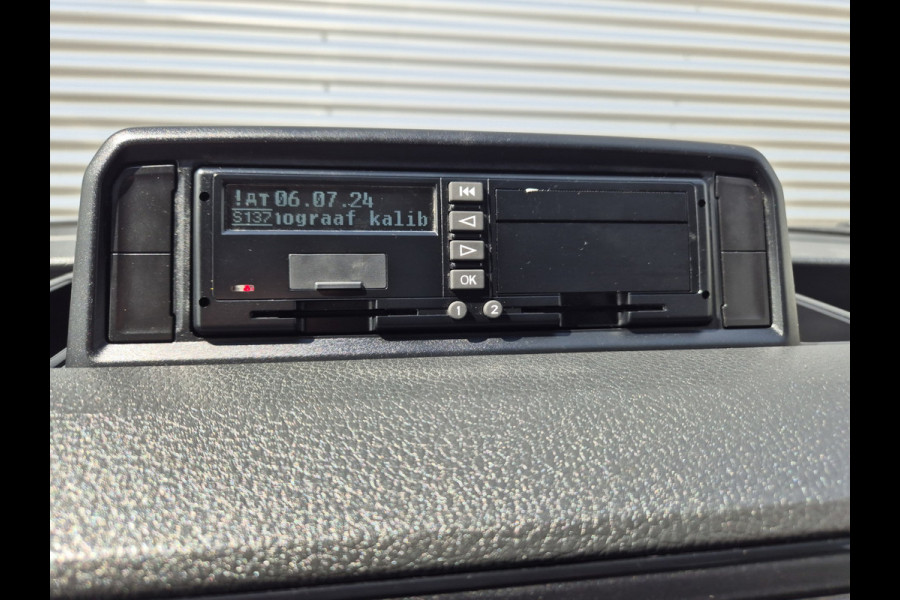Volkswagen Crafter 35 2.0 TDI L4H3 EL ,airco,addapt cruise,android/carplay/navigatie/camera,trekhaak,