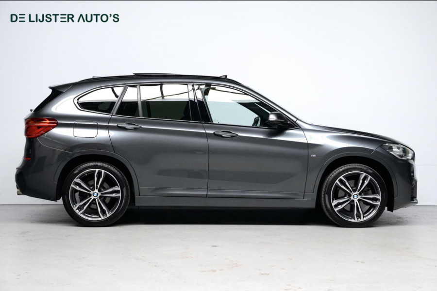 BMW X1 xDrive20i M Sport Facelift Automaat 192 PK | Pano-dak | CarPlay | Acc | Harman/Kardon | Camera | Trekhaak | Stoelverwarming | HU