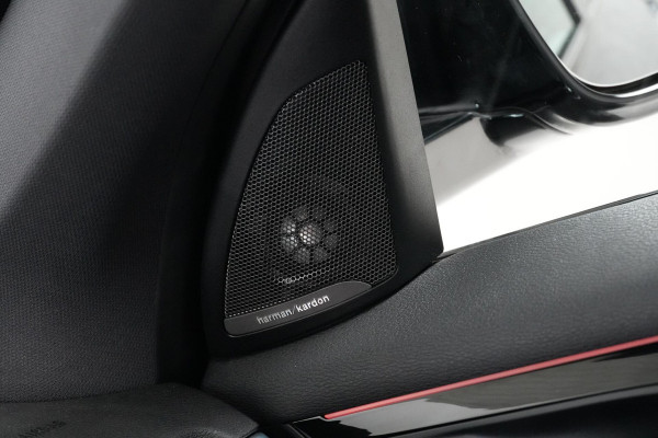 BMW X1 xDrive20i M Sport Facelift Automaat 192 PK | Pano-dak | CarPlay | Acc | Harman/Kardon | Camera | Trekhaak | Stoelverwarming | HU