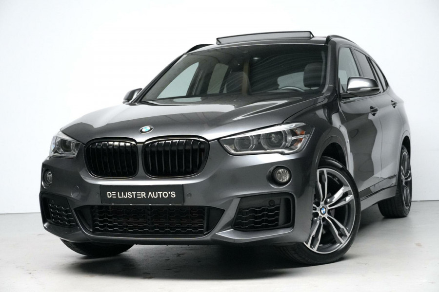 BMW X1 xDrive20i M Sport Facelift Automaat 192 PK | Pano-dak | CarPlay | Acc | Harman/Kardon | Camera | Trekhaak | Stoelverwarming | HU
