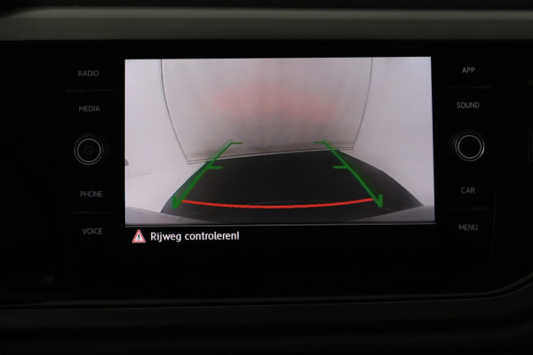 Volkswagen Polo 1.0 TSI Comfortline (ACHTERUITRIJCAMERA, CARPLAY, CRUISE CONTROL ADAPTIEF, AUTOMAAT, NL-AUTO)