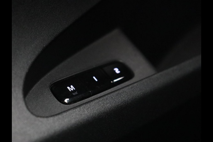 Polestar 2 Long Range Dual Motor Launch Edition 78kWh | Panoramadak | Trekhaak | Stoel & stuurverwarming | 360 camera | Adaptive cruise | Harman/Kardon | Carplay