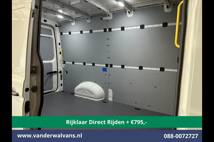 Volkswagen Crafter 2.0 TDI 141pk L3H3 L2H2 Euro6 *Rijklaar Direct Rijden* Airco | Camera | Apple Carplay | Andoid Auto Bijrijdersbank, 3000kg trekvermogen