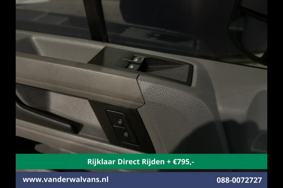 Volkswagen Crafter 2.0 TDI 141pk L3H3 L2H2 Euro6 *Rijklaar Direct Rijden* Airco | Camera | Apple Carplay | Andoid Auto Bijrijdersbank, 3000kg trekvermogen