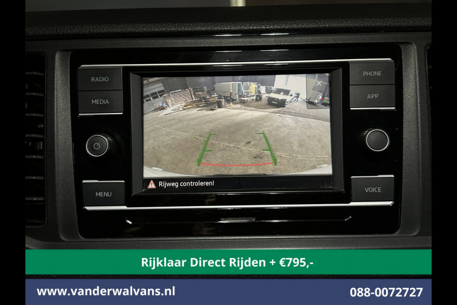Volkswagen Crafter 2.0 TDI 141pk L3H3 L2H2 Euro6 *Rijklaar Direct Rijden* Airco | Massagestoel | Camera | Apple Carplay | Cruisecontrol Android Auto, Chauffeursstoel
