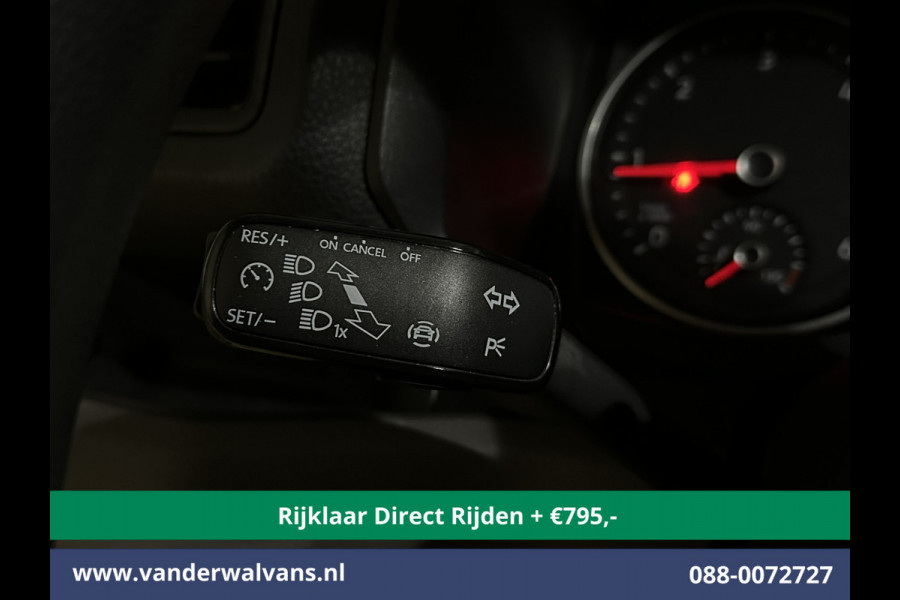 Volkswagen Crafter 2.0 TDI 141pk L3H3 L2H2 Euro6 *Rijklaar Direct Rijden* Airco | Massagestoel | Camera | Apple Carplay | Cruisecontrol Android Auto, Chauffeursstoel