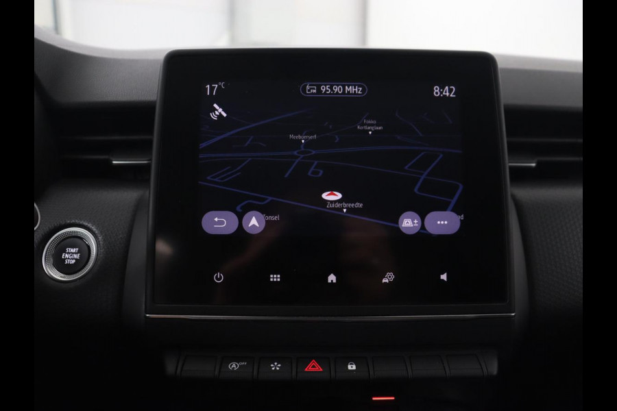 Renault Clio 1.0 TCe Intens | Navigatie | Carplay | Camera | Climate control | Full LED | Half leder | Keyless | Cruise control | Parkeerhulp