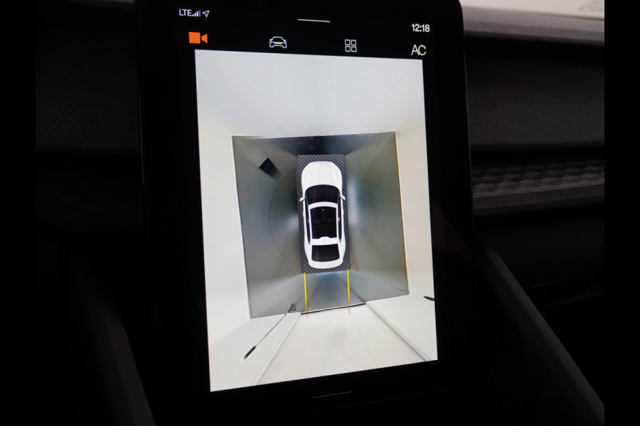 Polestar 2 Long Range 78kWh Carplay Android Auto Cruise Control Keyless Navi Ecc 360°Camera 19"LM Led-Pixel PDC Elektr.Klep Google Maps Blindspot Monitoring Stoelverwarming Regen-Lichtsensor Virtual-Cockpit Hill-Assist Lane Assist Origineel Nederlandse Auto Tot 150kw snel laden 1.500KG Trekvermogen €54.400 nieuwprijs