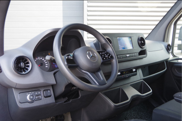 Mercedes-Benz Sprinter 519 1.9 CDI BAKWAGEN LAADKLEP, DUBBELLUCHT, ZIJDEUR, AUT. CAMERA, NAVI, CLIMA, CARPLAY