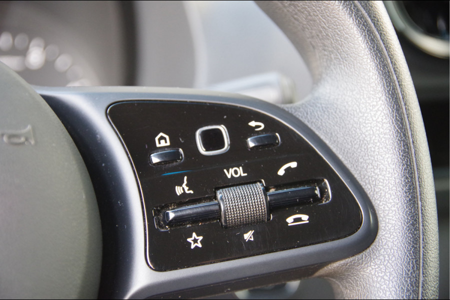 Mercedes-Benz Sprinter 519 1.9 CDI BAKWAGEN LAADKLEP, DUBBELLUCHT, ZIJDEUR, AUT. CAMERA, NAVI, CLIMA, CARPLAY