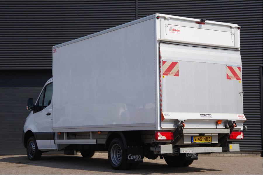 Mercedes-Benz Sprinter 519 1.9 CDI BAKWAGEN LAADKLEP, DUBBELLUCHT, ZIJDEUR, AUT. CAMERA, NAVI, CLIMA, CARPLAY