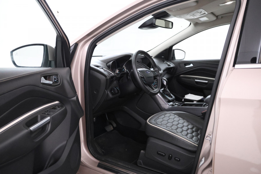 Ford Kuga 1.5 EcoBoost Vignale Leer, Stoelverwarming, Automaat, Camera, Trekhaak!