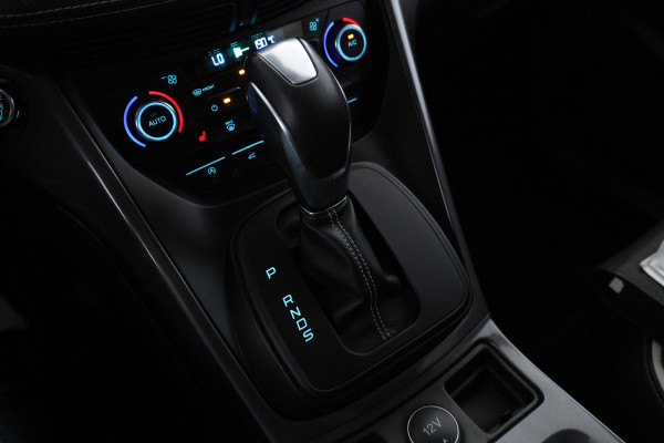 Ford Kuga 1.5 EcoBoost Vignale Leer, Stoelverwarming, Automaat, Camera, Trekhaak!