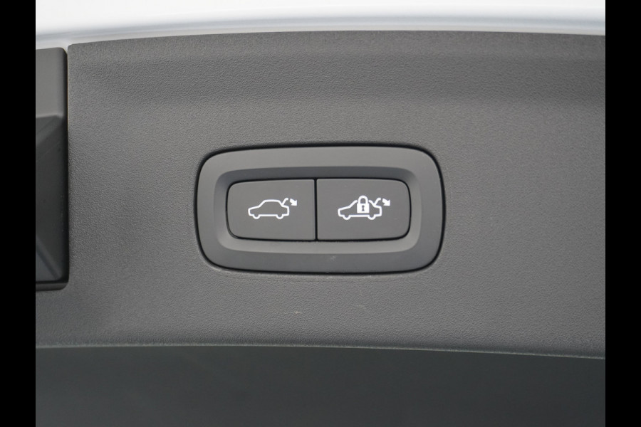 Polestar 2 Long Range 78 kWh Pano-Dak 20" Sleutelloos(Telefoon-sleutel) Adaptive-Cruise Carplay Android 360-Camera Elektr.stoelen+Geheugen  Phone-Connect.Stoel-Verwarmd 1500kg-trekvermogen OnePedal drive Licht+Zichtpakket 55.000 nieuw!! EBD RemAssist Virtual-Cockpit digiDash Uitparkeer waarschuwing Botswaarsc.syst. Autonoom-Rem Noodrem ESP TCS Hill-Assist Lane Assist Pre-Crash-Syst. Emergency-Call Keyless Ecc tot 150kw snell