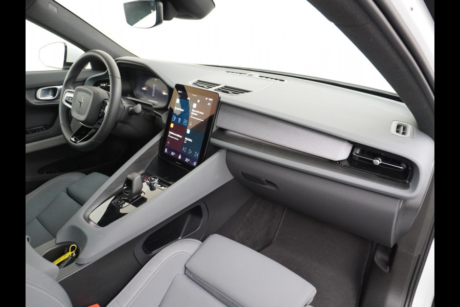 Polestar 2 Long Range 78 kWh Pano-Dak 20" Sleutelloos(Telefoon-sleutel) Adaptive-Cruise Carplay Android 360-Camera Elektr.stoelen+Geheugen  Phone-Connect.Stoel-Verwarmd 1500kg-trekvermogen OnePedal drive Licht+Zichtpakket 55.000 nieuw!! EBD RemAssist Virtual-Cockpit digiDash Uitparkeer waarschuwing Botswaarsc.syst. Autonoom-Rem Noodrem ESP TCS Hill-Assist Lane Assist Pre-Crash-Syst. Emergency-Call Keyless Ecc tot 150kw snell