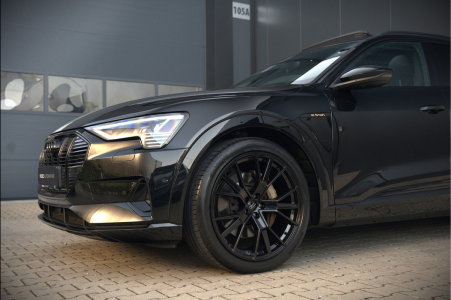 Audi e-tron 50 quattro S edition 71 kWh | S Line | Black Edition | Bang & Olufsen | Panoramadak | Head-Up Display | Trekhaak | Memory Seats | Ambiance Verlichting | Camera | Luchtvering | Adaptive Cruise Control | Keyless | Matrix