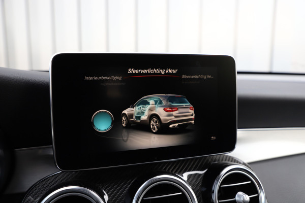 Mercedes-Benz GLC 300 AMG 4-Matic | 258PK | Pano | Keyles-go | Head-up | Burmester | Sfeerverlichting | Memory | Distronic+ | ILS | Standkachel |