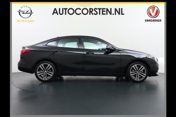 BMW 2 Serie Gran Coupé 218I AUT-7 High Executive Sportst.+Leer+Stuur+Verwarmd Apple Carplay Camera Android Navi Sport line Live Cockpit Prof Adap.Led Carbon-delen DAB Regen- en lichtsensor Speed Limit Info Connected services EURO6 Origin.Nederlandse auto ! Zeer compleet