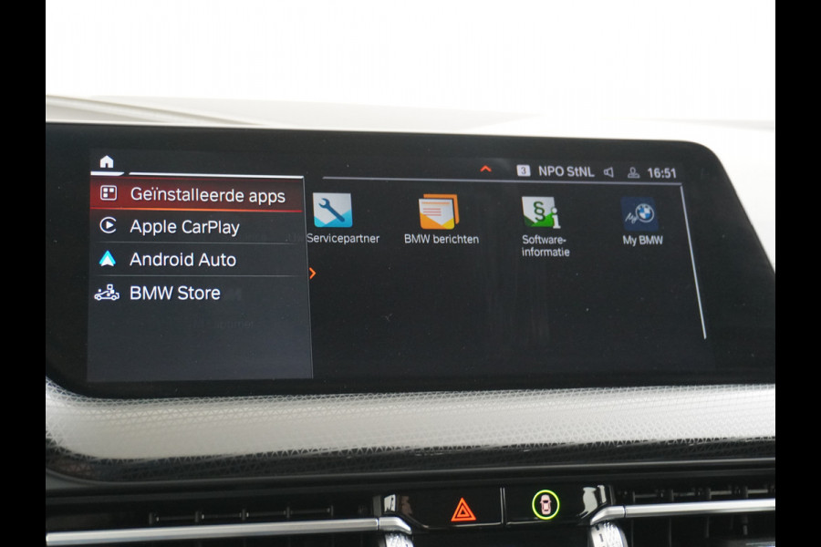 BMW 2 Serie Gran Coupé 218I AUT-7 High Executive Sportst.+Leer+Stuur+Verwarmd Apple Carplay Camera Android Navi Sport line Live Cockpit Prof Adap.Led Carbon-delen DAB Regen- en lichtsensor Speed Limit Info Connected services EURO6 Origin.Nederlandse auto ! Zeer compleet