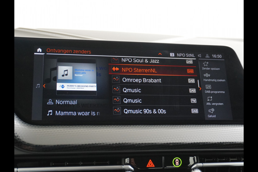 BMW 2 Serie Gran Coupé 218I AUT-7 High Executive Sportst.+Leer+Stuur+Verwarmd Apple Carplay Camera Android Navi Sport line Live Cockpit Prof Adap.Led Carbon-delen DAB Regen- en lichtsensor Speed Limit Info Connected services EURO6 Origin.Nederlandse auto ! Zeer compleet