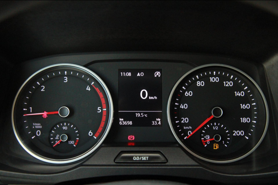 Volkswagen Crafter 35 2.0 TDI L3H2 / App connect / Gev. Stoel / Cruise / dealer onderhouden