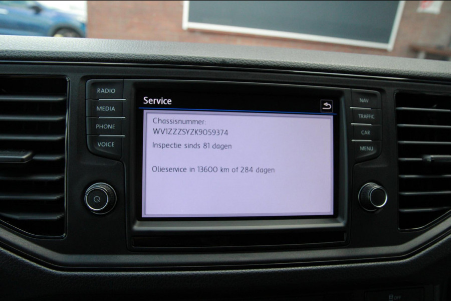 Volkswagen Crafter 35 2.0 TDI L3H2 / App connect / Gev. Stoel / Cruise / dealer onderhouden