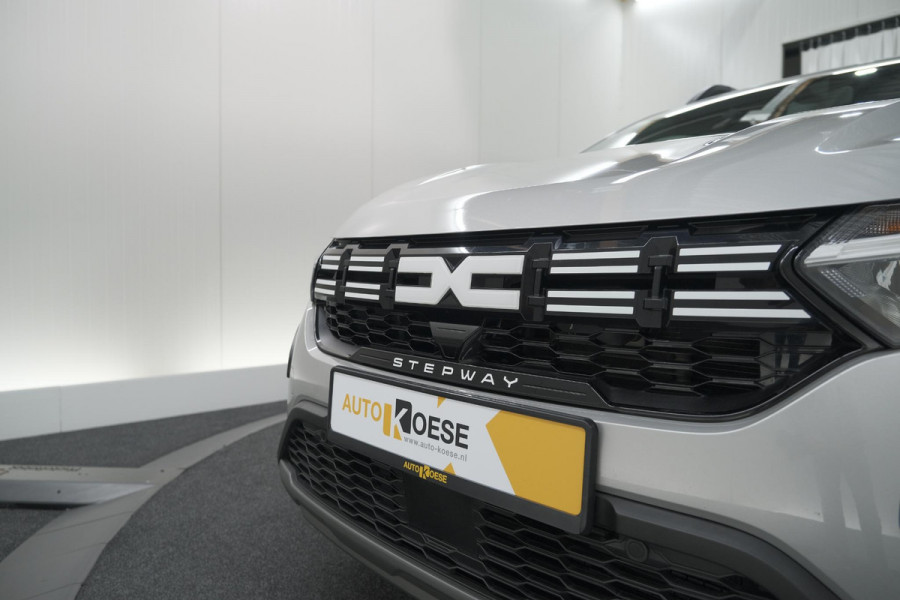 Dacia SANDERO Stepway TCe 90 Expression | Camera | Dodehoekdetectie | Navigatie | Apple Carplay