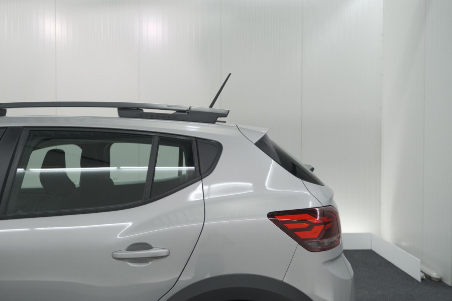 Dacia SANDERO Stepway TCe 90 Expression | Camera | Dodehoekdetectie | Navigatie | Apple Carplay