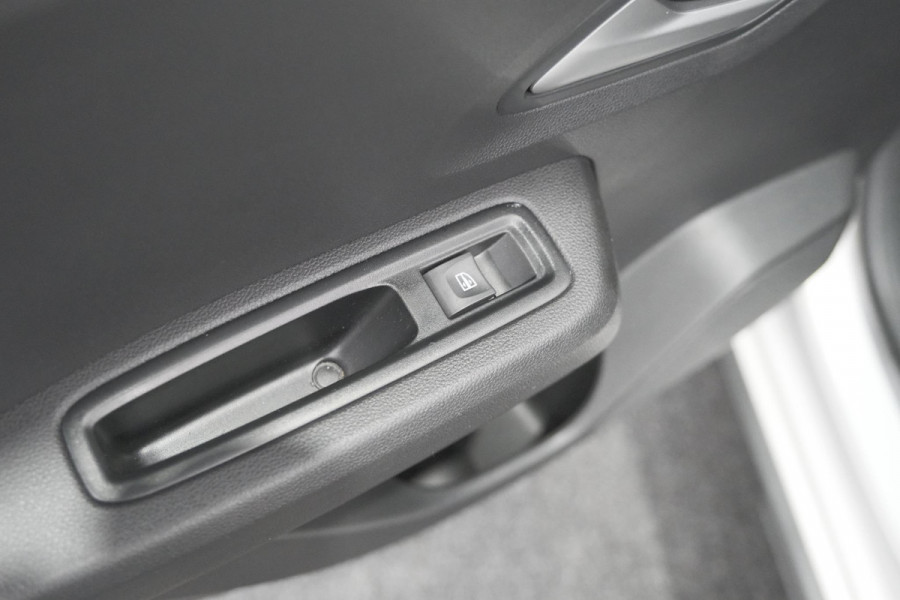Dacia SANDERO Stepway TCe 90 Expression | Camera | Dodehoekdetectie | Navigatie | Apple Carplay