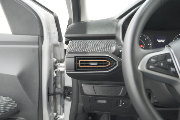Dacia SANDERO Stepway TCe 90 Expression | Camera | Dodehoekdetectie | Navigatie | Apple Carplay
