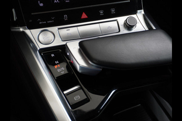 Audi e-tron Luchtvering Elektr.Leer+Memory+Verwarmd Pano-Dak Adap.Cruise Carplay LED Park-Assist PDC-a+V E-tron 20" Elektr.Achterklep 50 Qua Level-ride Actieve luidspreker E-Call Audi-Connect Keyless-go PTC SpoorAssist