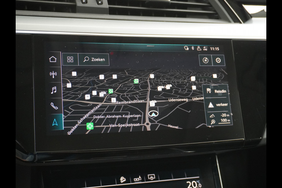Audi e-tron Luchtvering Elektr.Leer+Memory+Verwarmd Pano-Dak Adap.Cruise Carplay LED Park-Assist PDC-a+V E-tron 20" Elektr.Achterklep 50 Qua Level-ride Actieve luidspreker E-Call Audi-Connect Keyless-go PTC SpoorAssist
