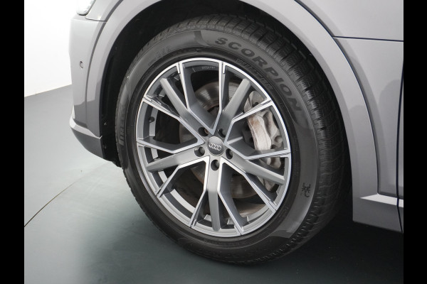 Audi e-tron Luchtvering Elektr.Leer+Memory+Verwarmd Pano-Dak Adap.Cruise Carplay LED Park-Assist PDC-a+V E-tron 20" Elektr.Achterklep 50 Qua Level-ride Actieve luidspreker E-Call Audi-Connect Keyless-go PTC SpoorAssist
