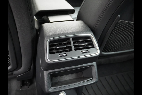 Audi e-tron Luchtvering Elektr.Leer+Memory+Verwarmd Pano-Dak Adap.Cruise Carplay LED Park-Assist PDC-a+V E-tron 20" Elektr.Achterklep 50 Qua Level-ride Actieve luidspreker E-Call Audi-Connect Keyless-go PTC SpoorAssist