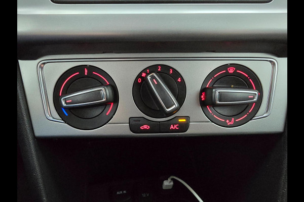 Volkswagen Polo Occasion 1.2 TSI Highline met carplay radio en sportieve look | Tweedehands Volkswagen Polo in zilvergrijs | Km's!