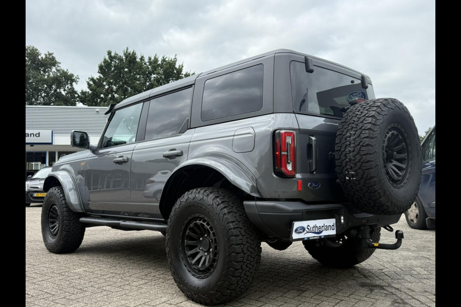Ford Bronco 2.7 Badlands | V6 336PK | Carbonized Grey | Afneembare trekhaak | Grijs kenteken | Prijs ex. BTW | Speciale wielen en accessoires zie tekst | Ombouw grijs kenteken - 2 zitplaatsen