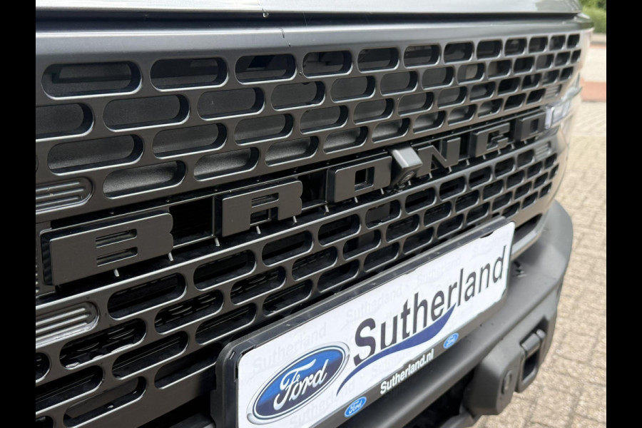 Ford Bronco 2.7 Badlands | V6 336PK | Carbonized Grey | Afneembare trekhaak | Grijs kenteken | Prijs ex. BTW | Speciale wielen en accessoires zie tekst | Ombouw grijs kenteken - 2 zitplaatsen