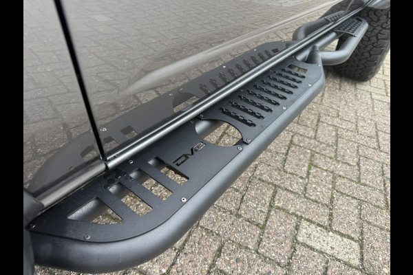 Ford Bronco 2.7 Badlands | V6 336PK | Carbonized Grey | Afneembare trekhaak | Grijs kenteken | Prijs ex. BTW | Speciale wielen en accessoires zie tekst | Ombouw grijs kenteken - 2 zitplaatsen