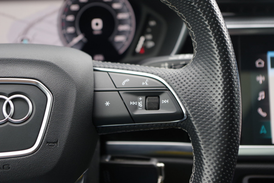 Audi Q3 Sportback 45 TFSI e 245 PK S-Line Edition PHEV, Schuif-Kanteldak, Cruise Control, Carplay, LED Koplampen